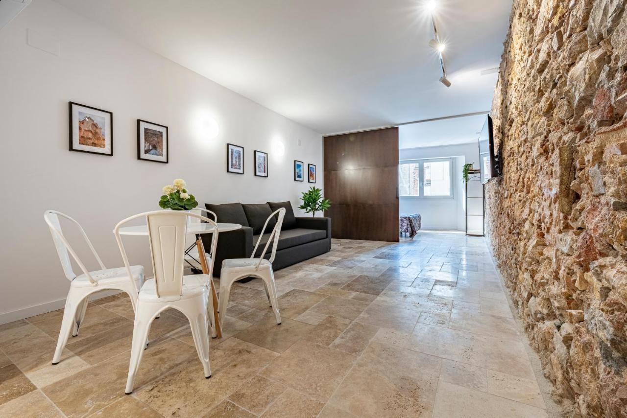 Stone Wall Apartment En Barri Port Maritim Tarragona Luaran gambar